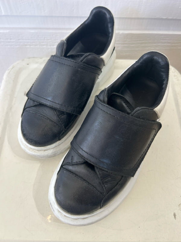 Child Size 2.5 Alexander McQueen Shoes