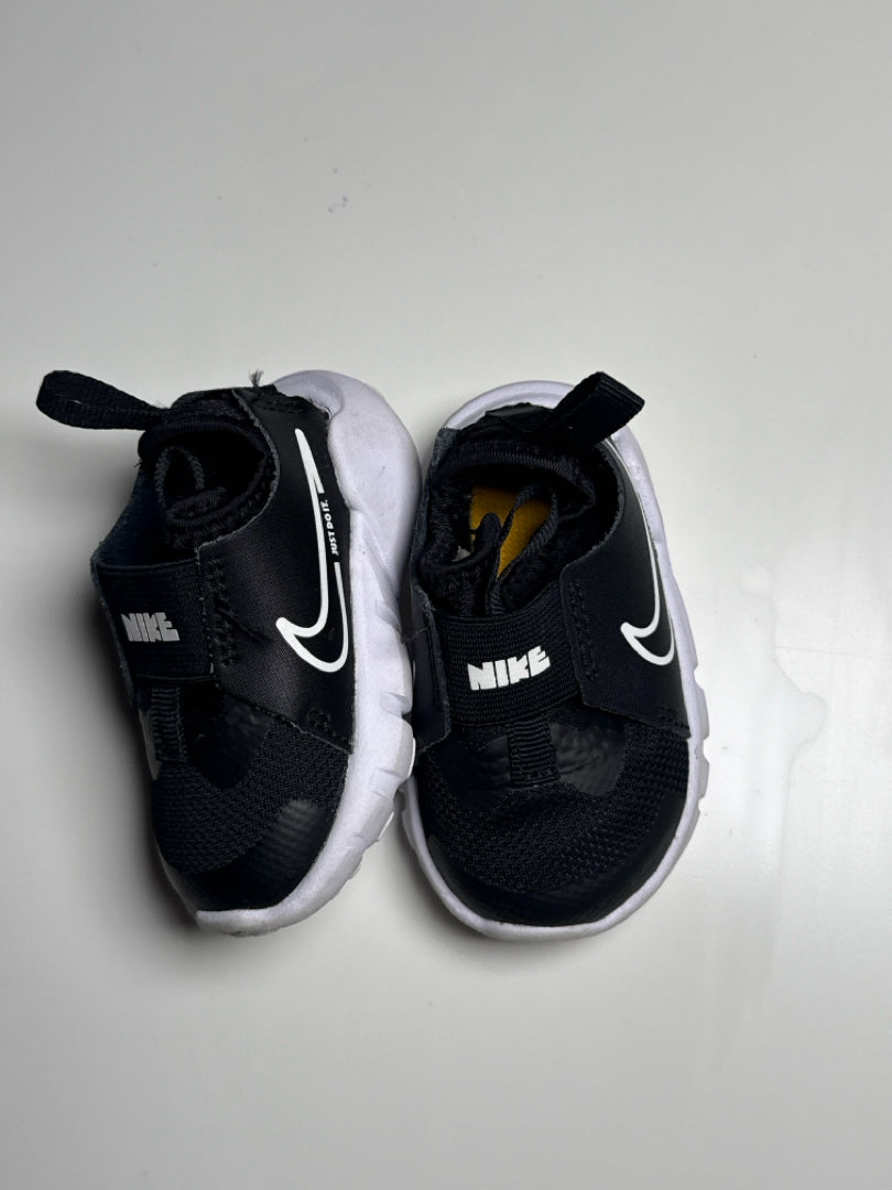 Child Size 3 Nike Shoes
