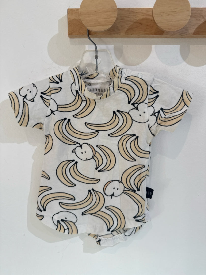 Child Size 3-6m hux Tshirt