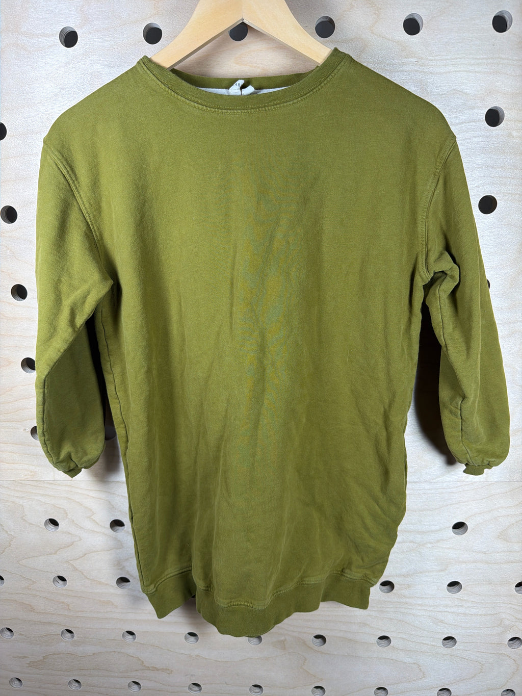 Child Size 8/9 Gray Label Sweatshirt