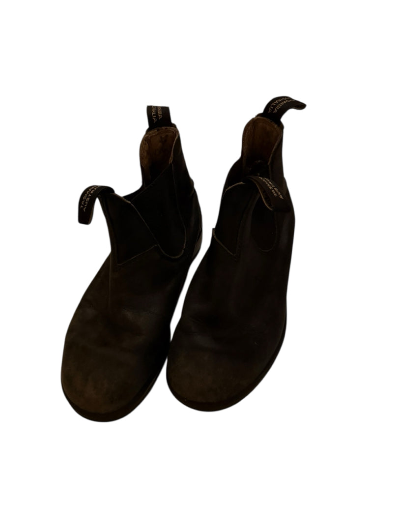 Child Size 4 Blundstones Boots