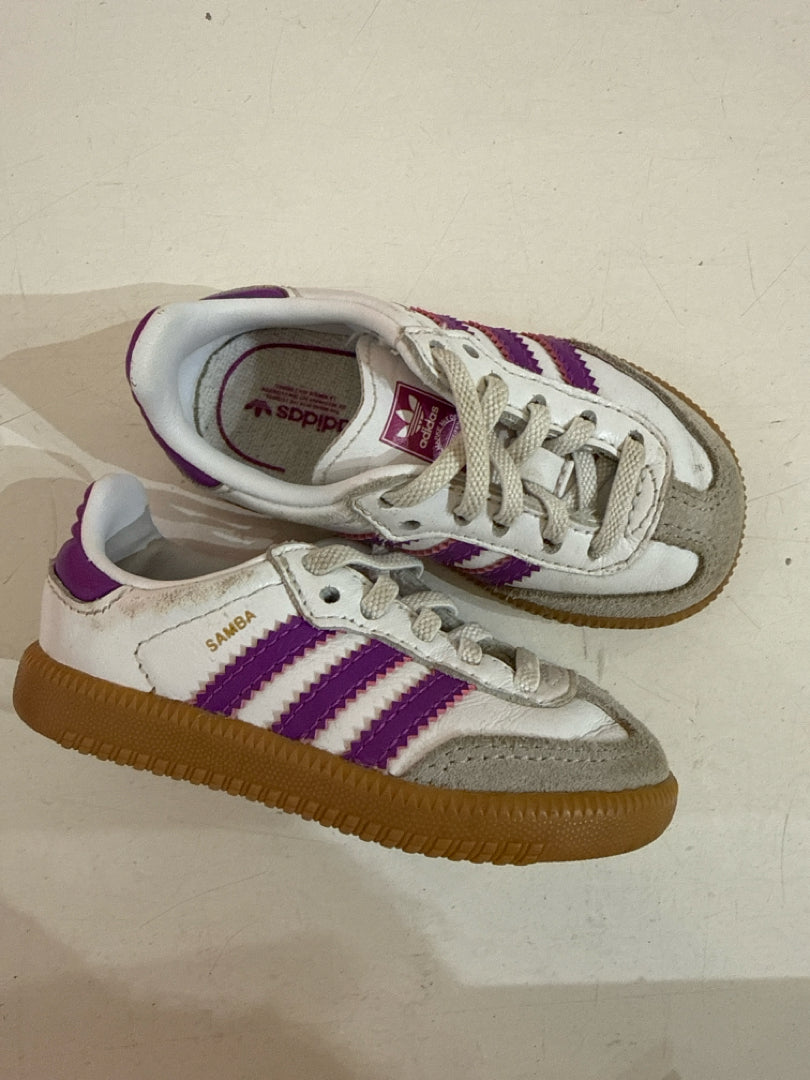 Child Size 5 Adidas Shoes