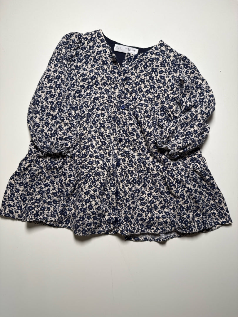 Child Size 2/3 Dress