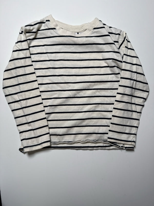 Child Size 5/6 zara Shirt