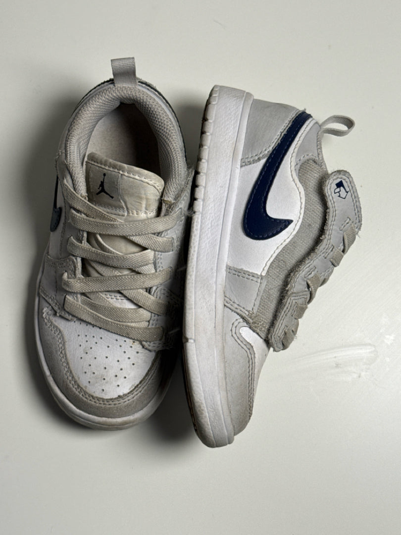 Child Size 12 Nike Shoes