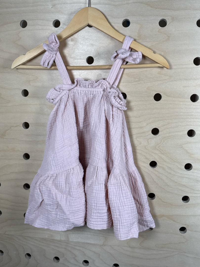 Child Size 2/3 Dress